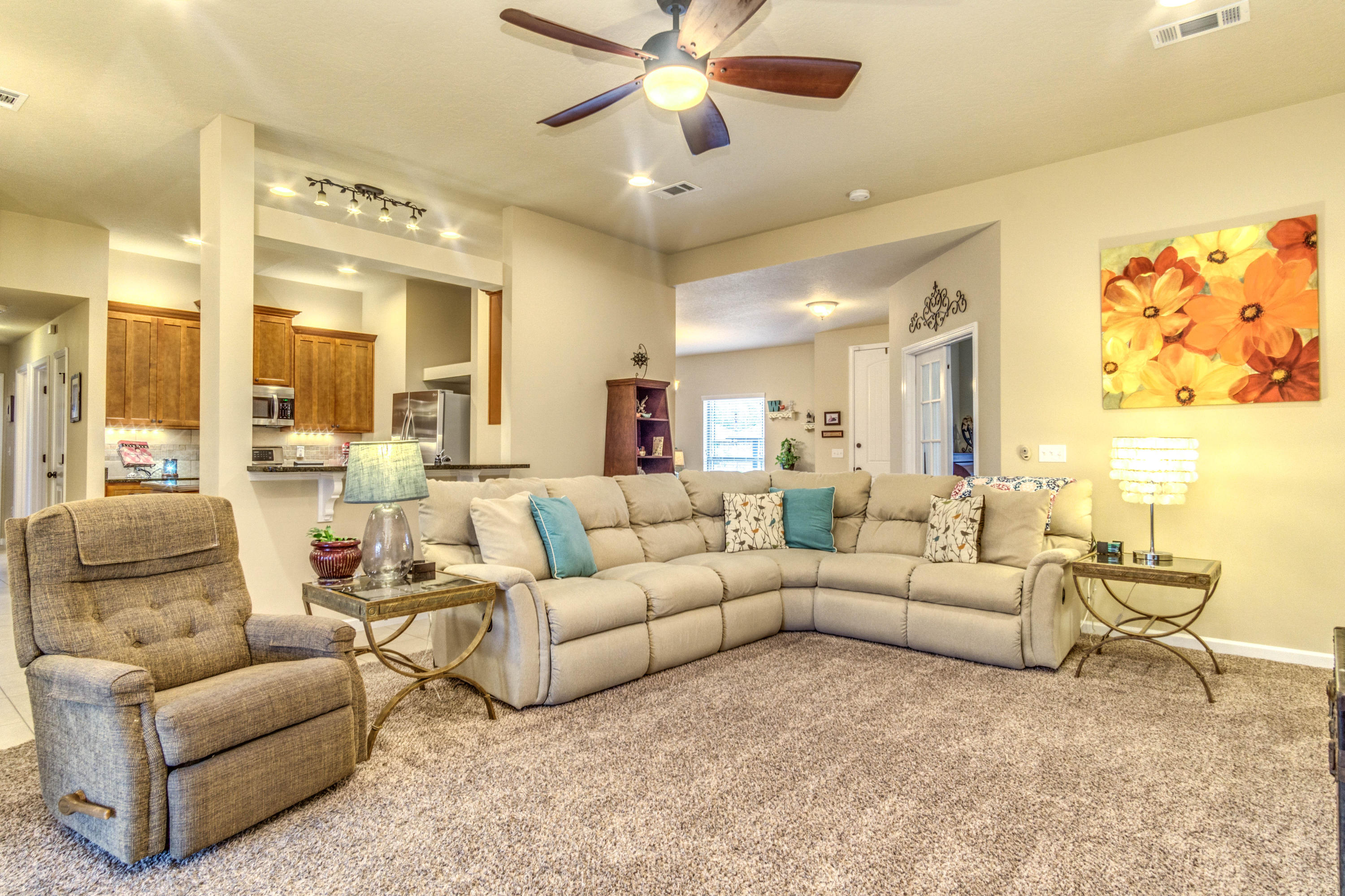 KAITLYNS PRESERVE - Residential