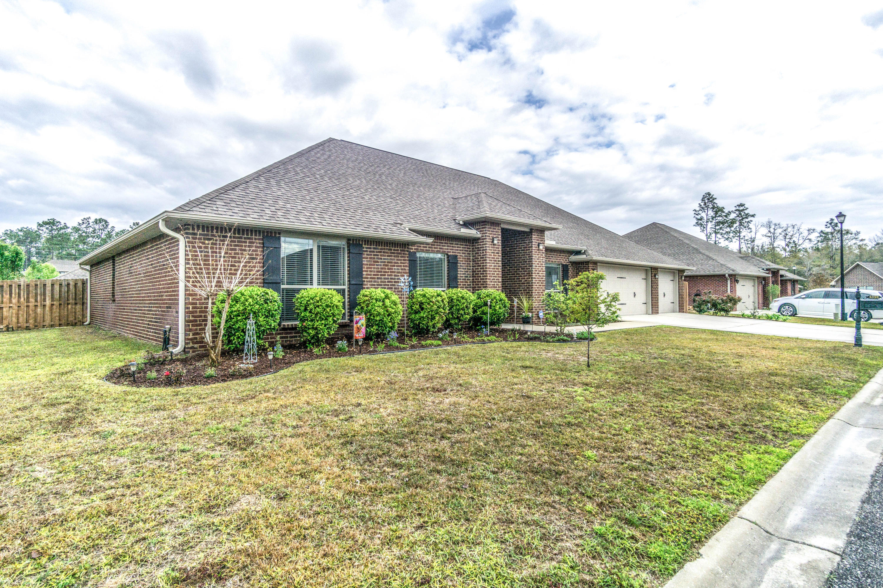 KAITLYNS PRESERVE - Residential