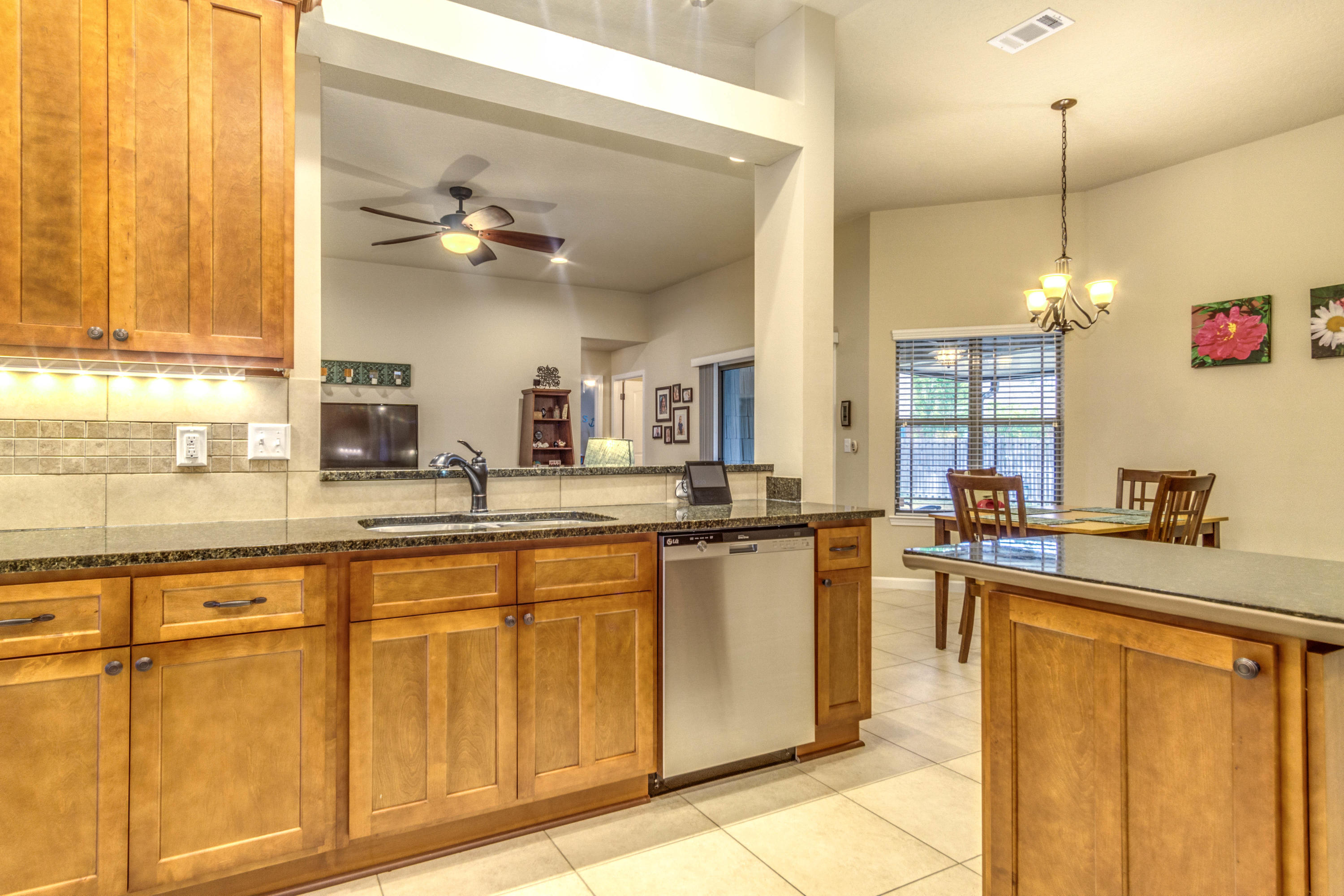 KAITLYNS PRESERVE - Residential