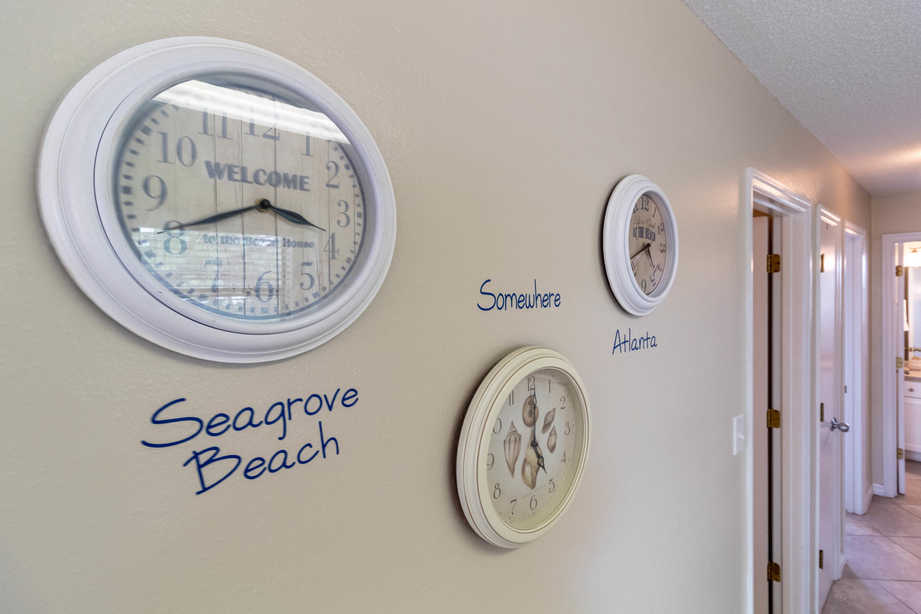 BEACHWOOD VILLAS CONDO PH 2 - Residential