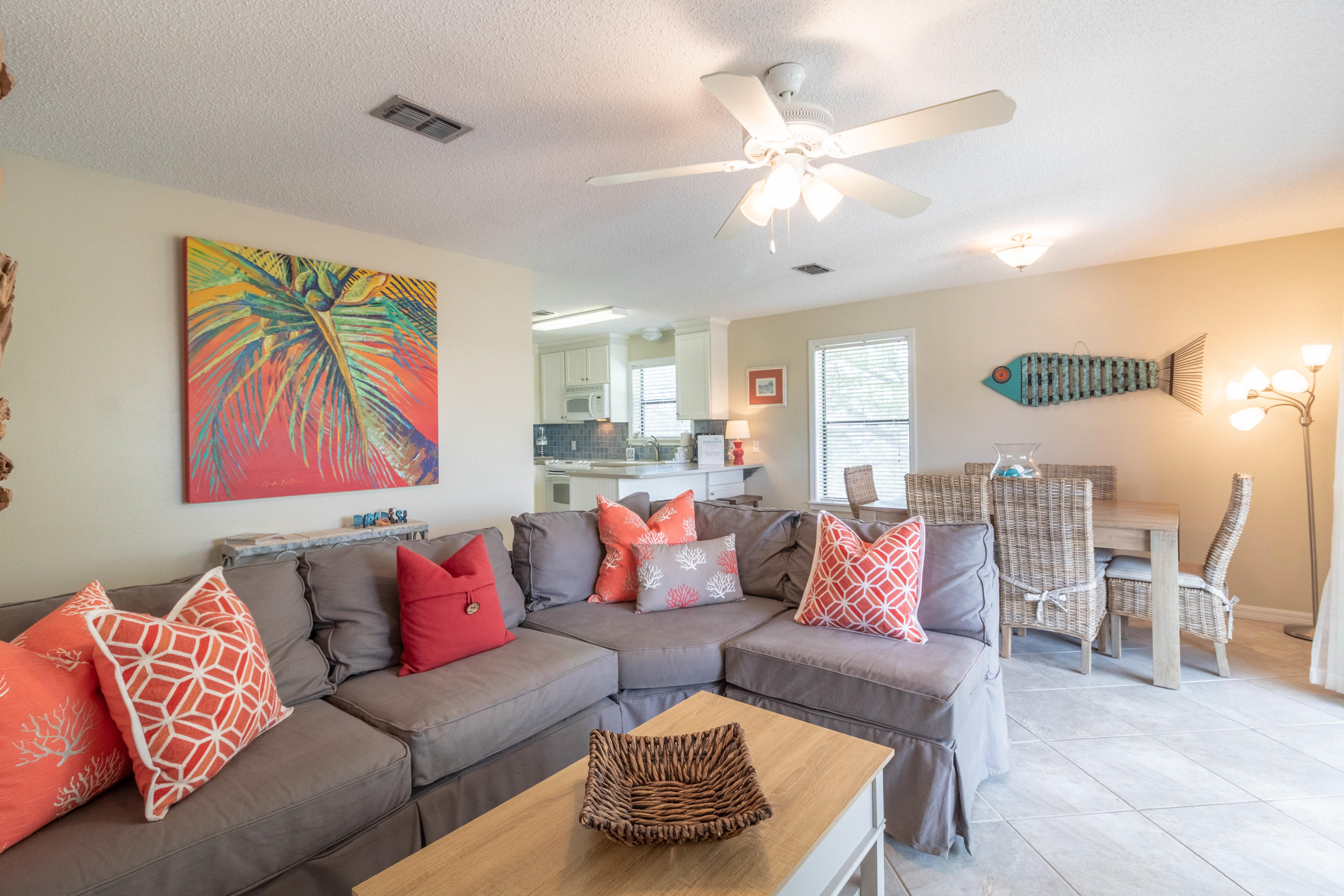 BEACHWOOD VILLAS CONDO PH 2 - Residential