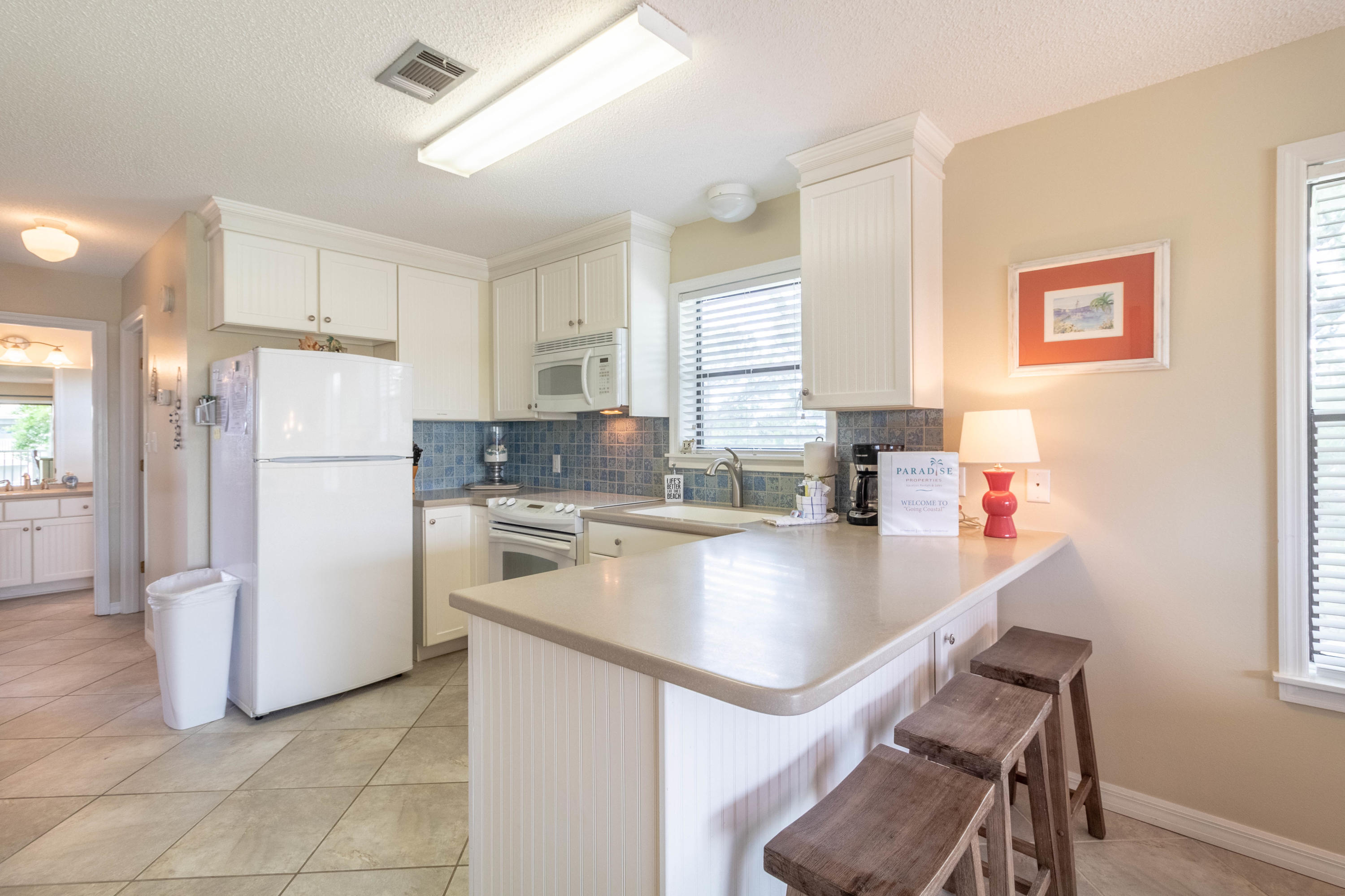 BEACHWOOD VILLAS CONDO PH 2 - Residential