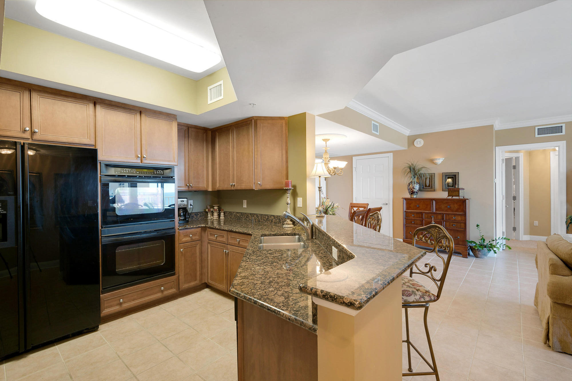 ONE BEACH CLUB DRIVE - Residential