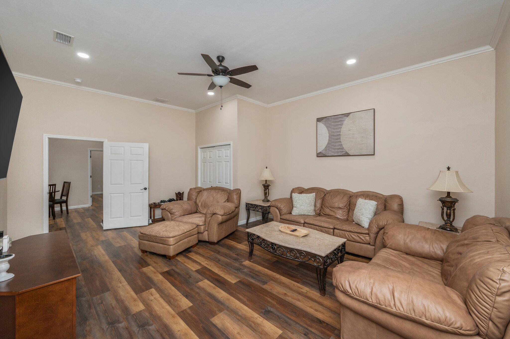 NO RECORDED SUBDIVISION - Residential
