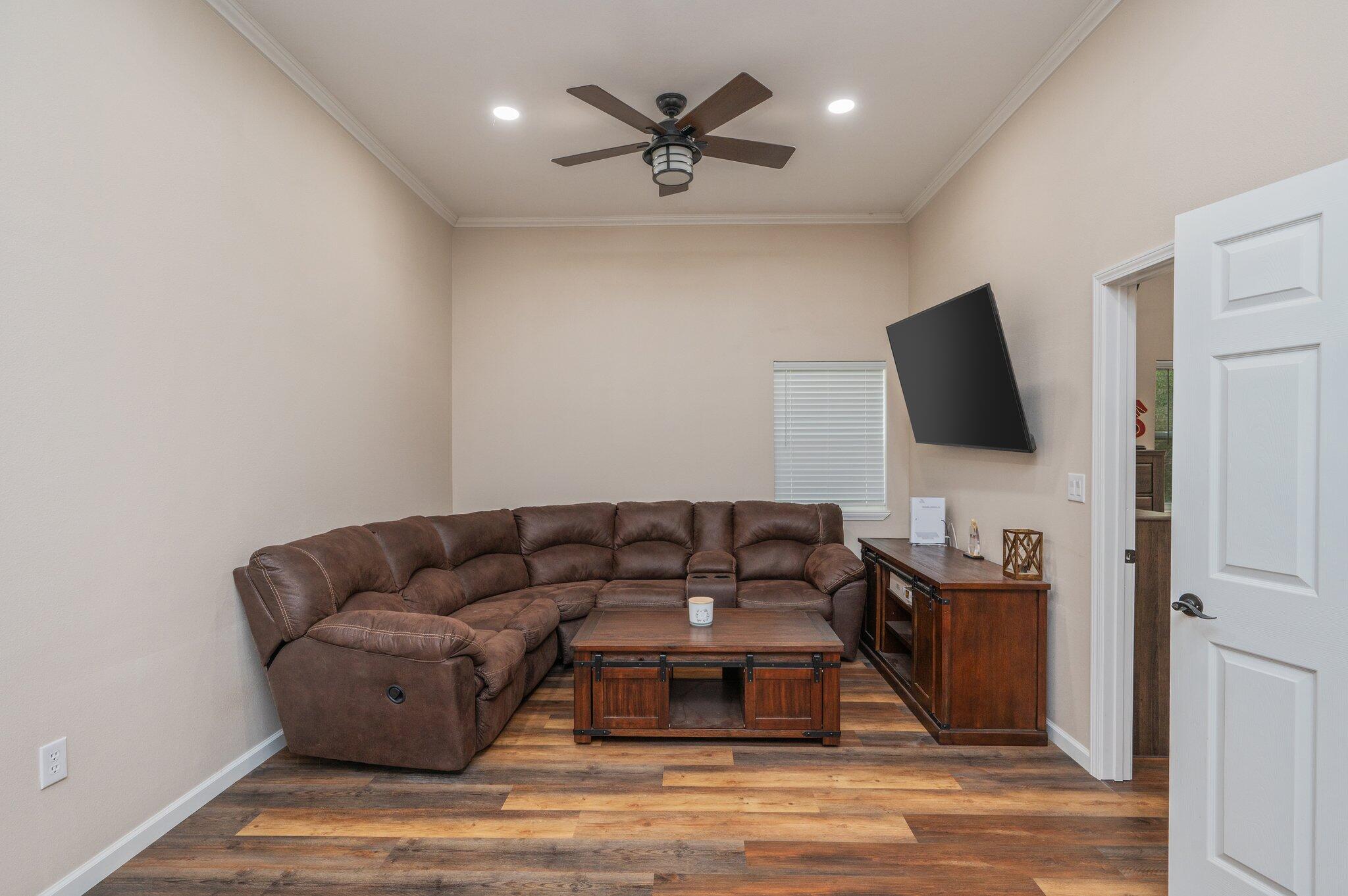 NO RECORDED SUBDIVISION - Residential