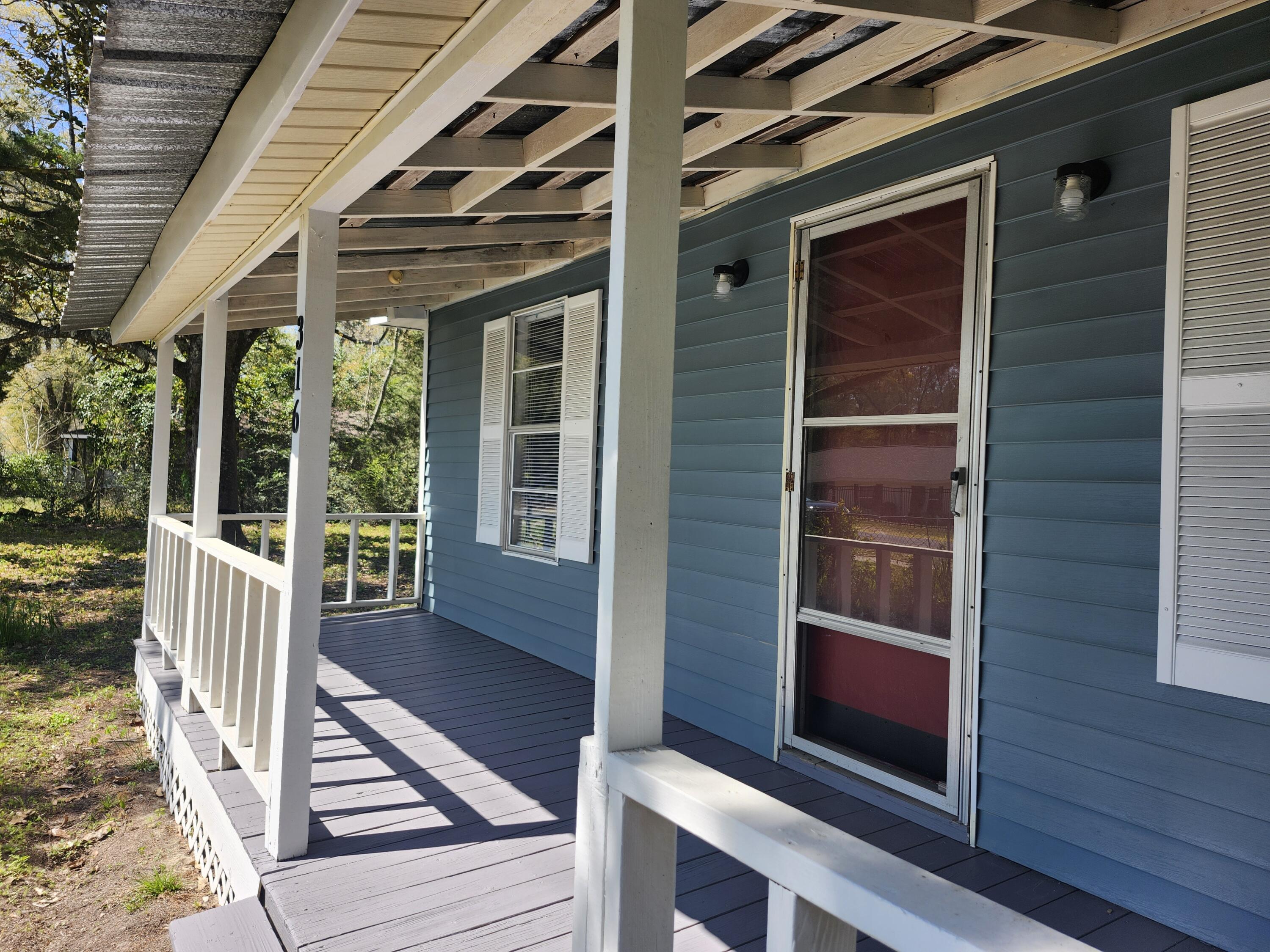 City of DeFuniak Springs - Residential