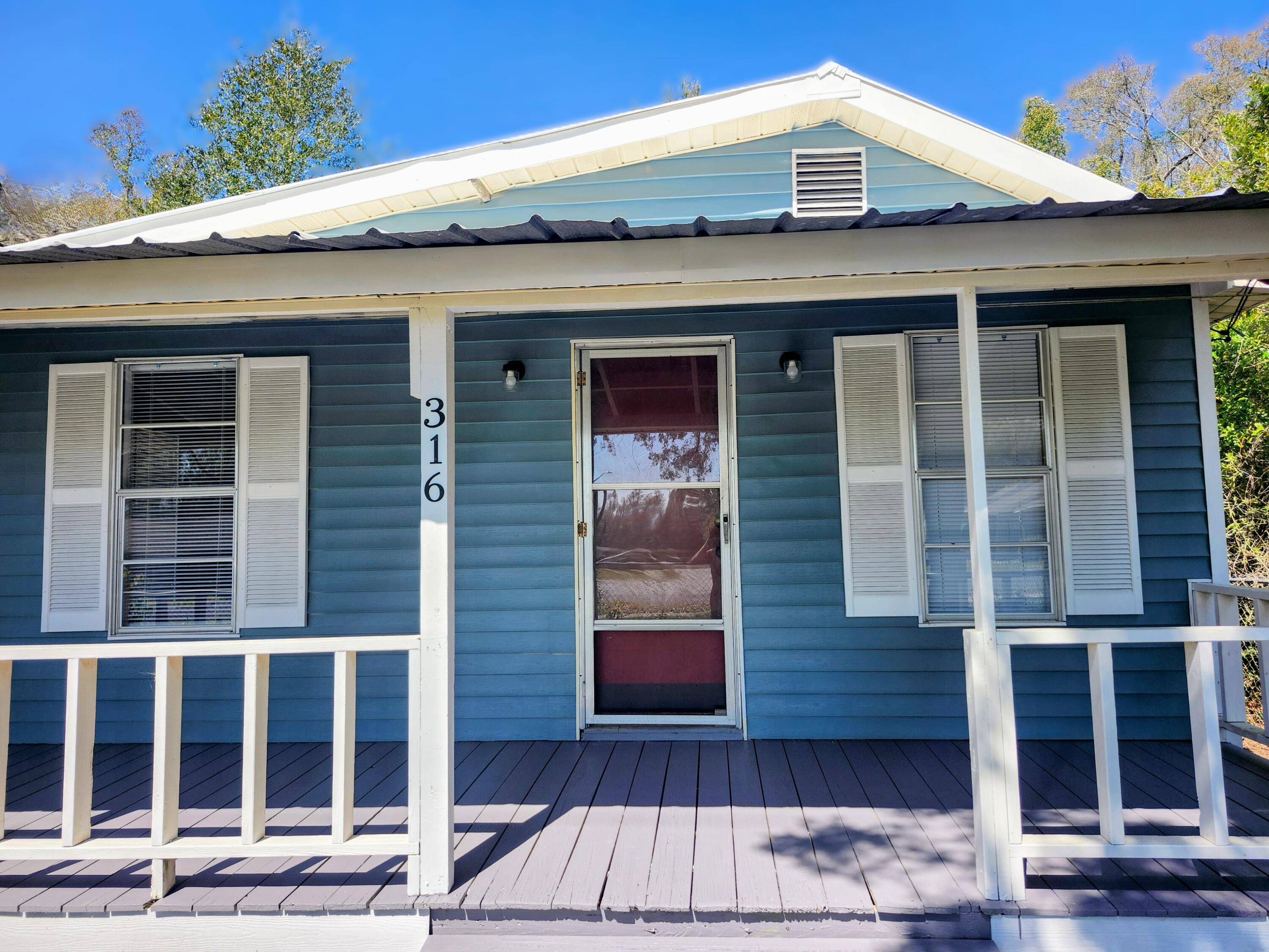 City of DeFuniak Springs - Residential