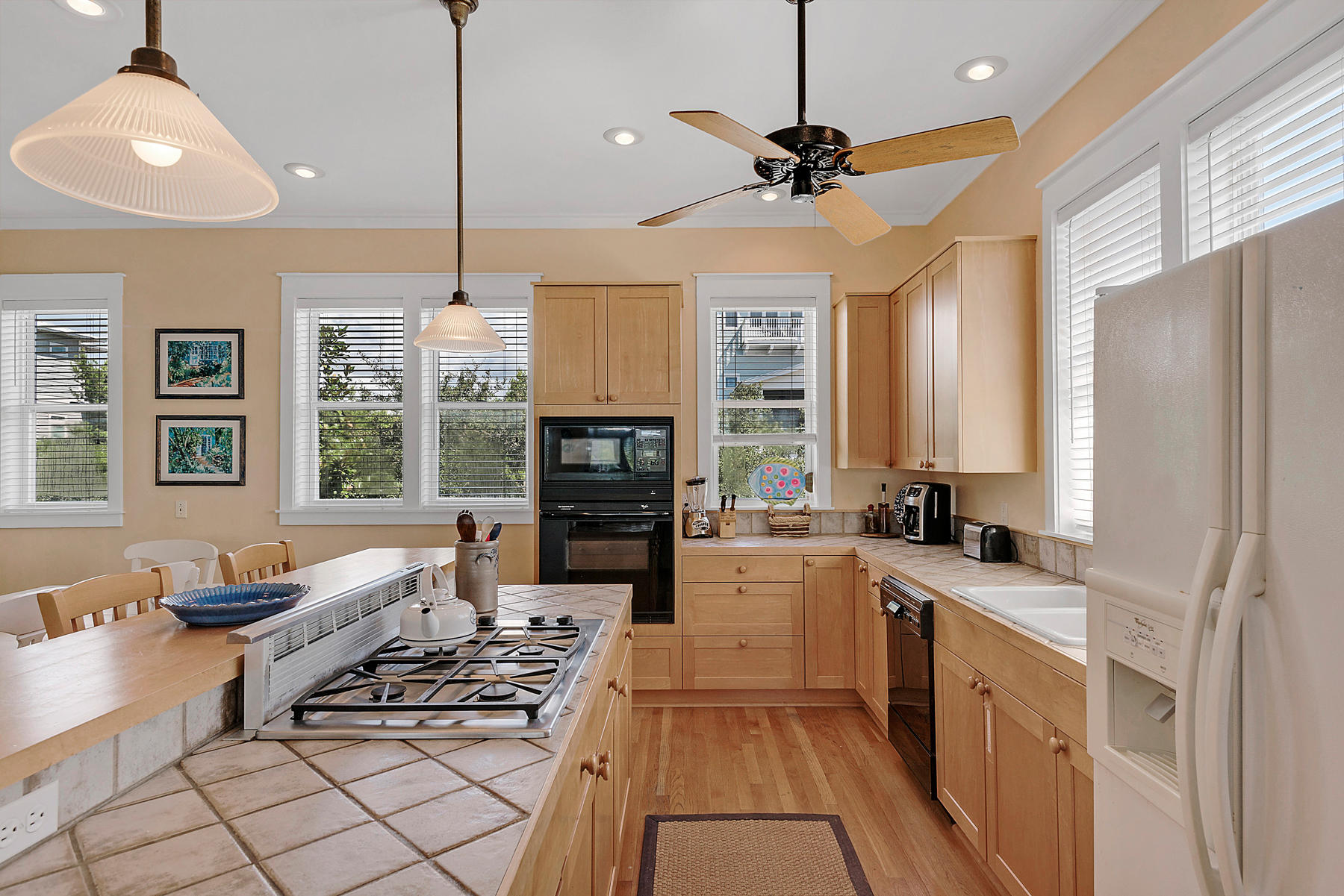 OLD FLORIDA BEACH - Residential