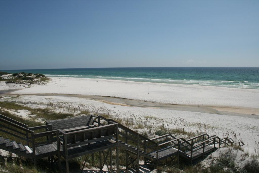 OLD FLORIDA BEACH - Residential