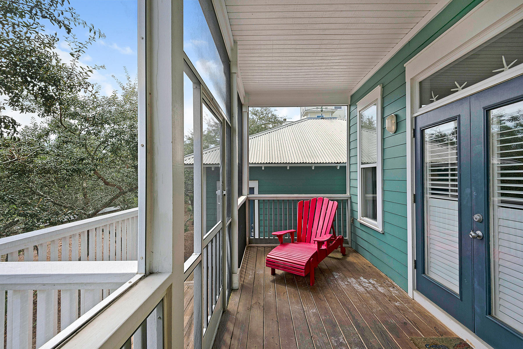 OLD FLORIDA BEACH - Residential