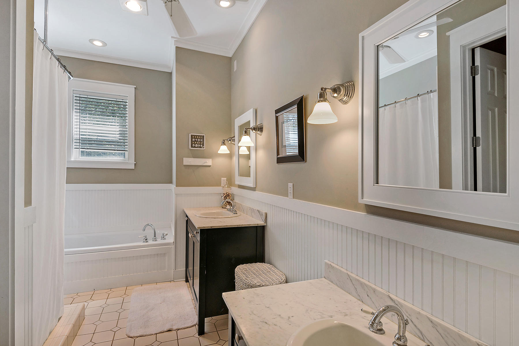 OLD FLORIDA BEACH - Residential