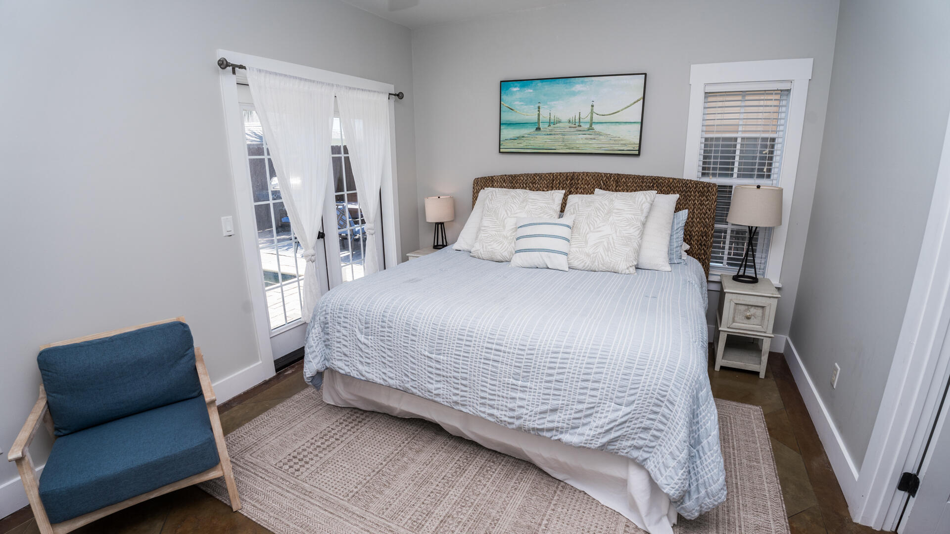 TREASURE ISLAND - Residential