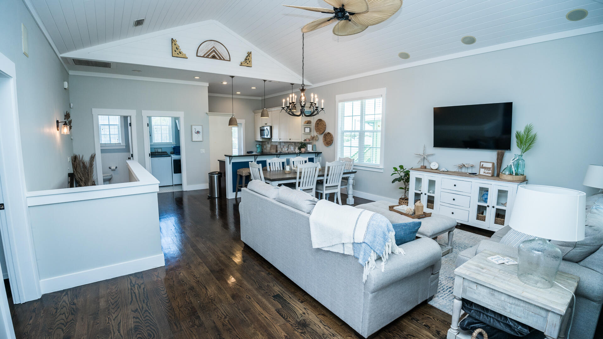 TREASURE ISLAND - Residential