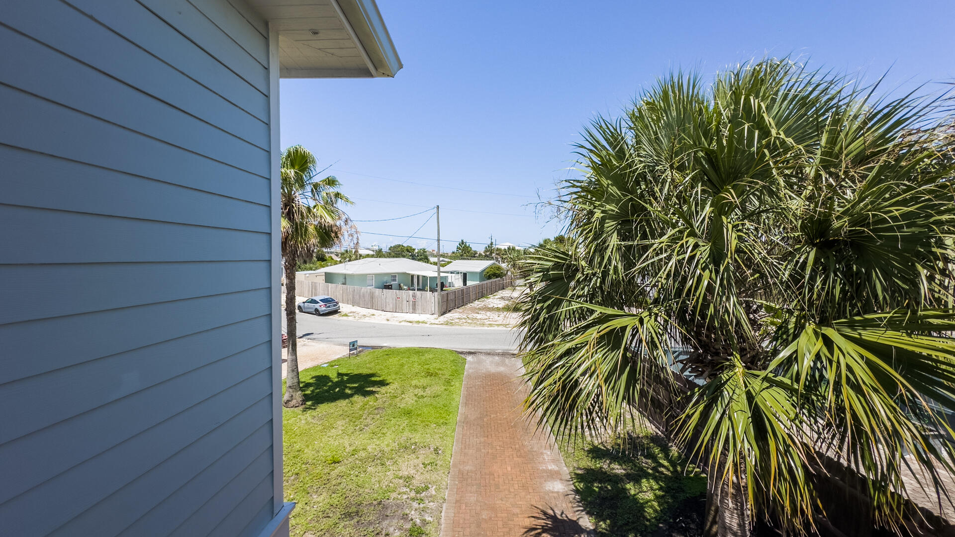 TREASURE ISLAND - Residential