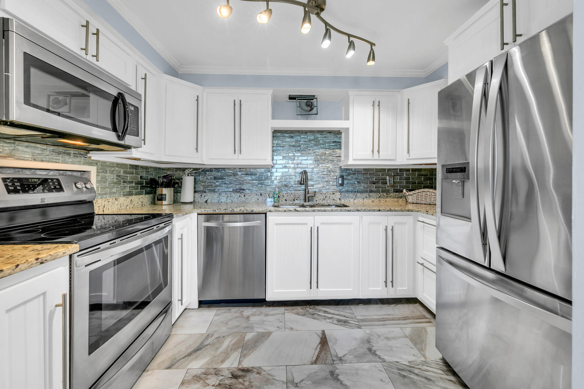 ENCLAVE PH 1 - Residential