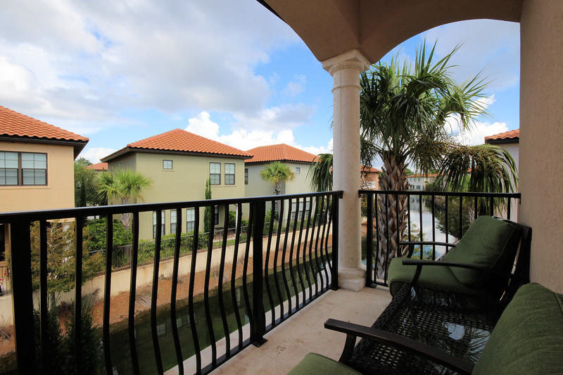 VILLA LAGO - Residential