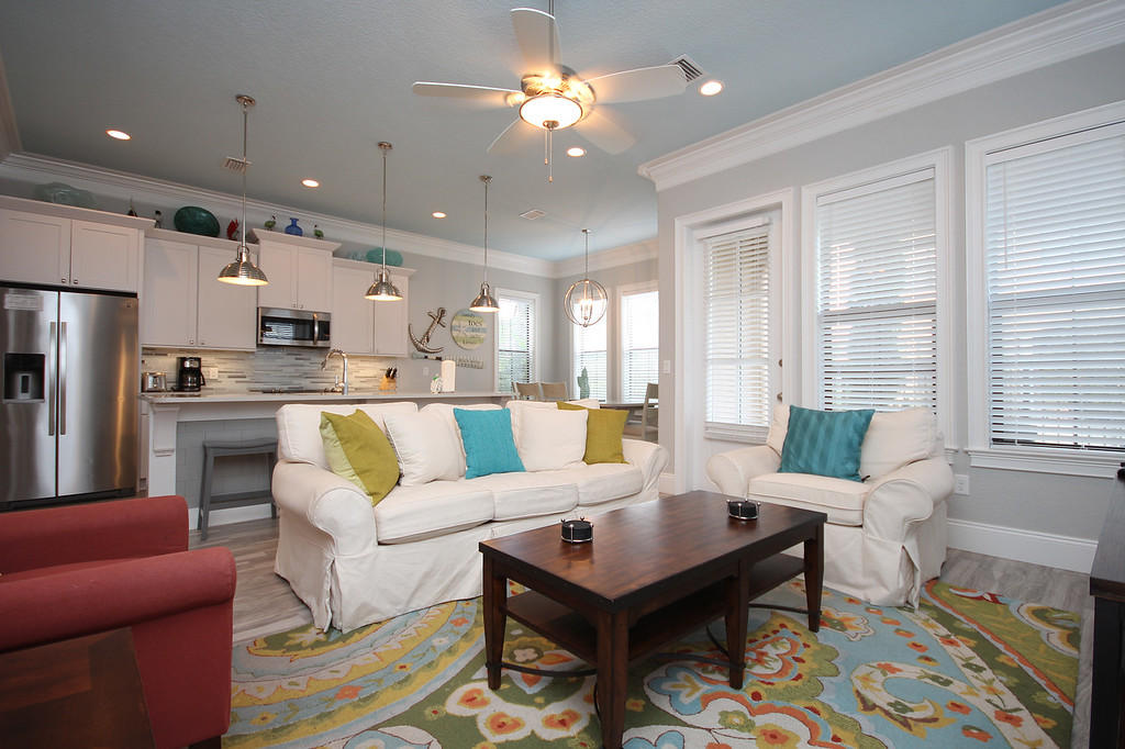 VILLA LAGO - Residential