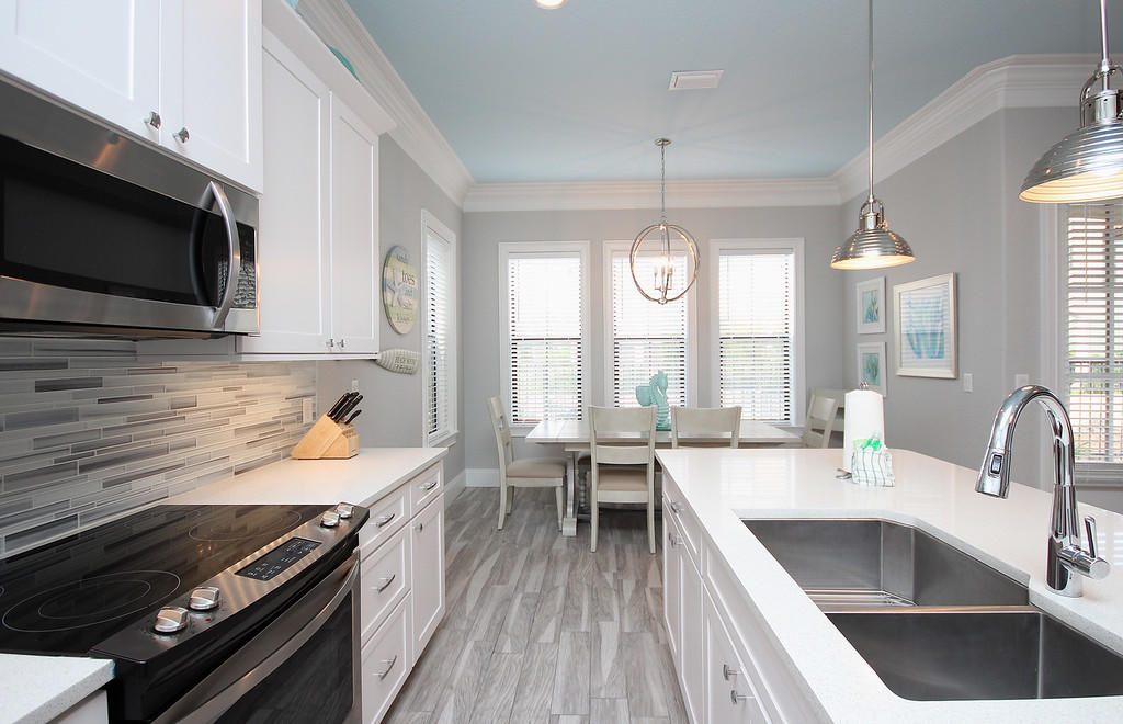 VILLA LAGO - Residential