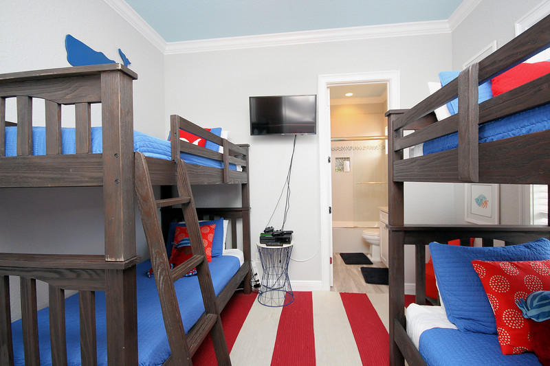 VILLA LAGO - Residential