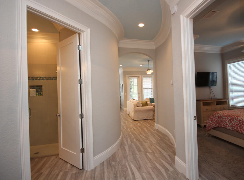 VILLA LAGO - Residential