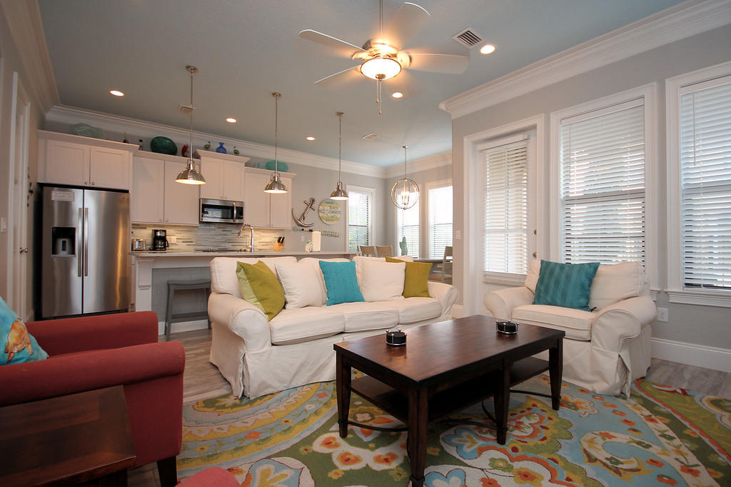 VILLA LAGO - Residential