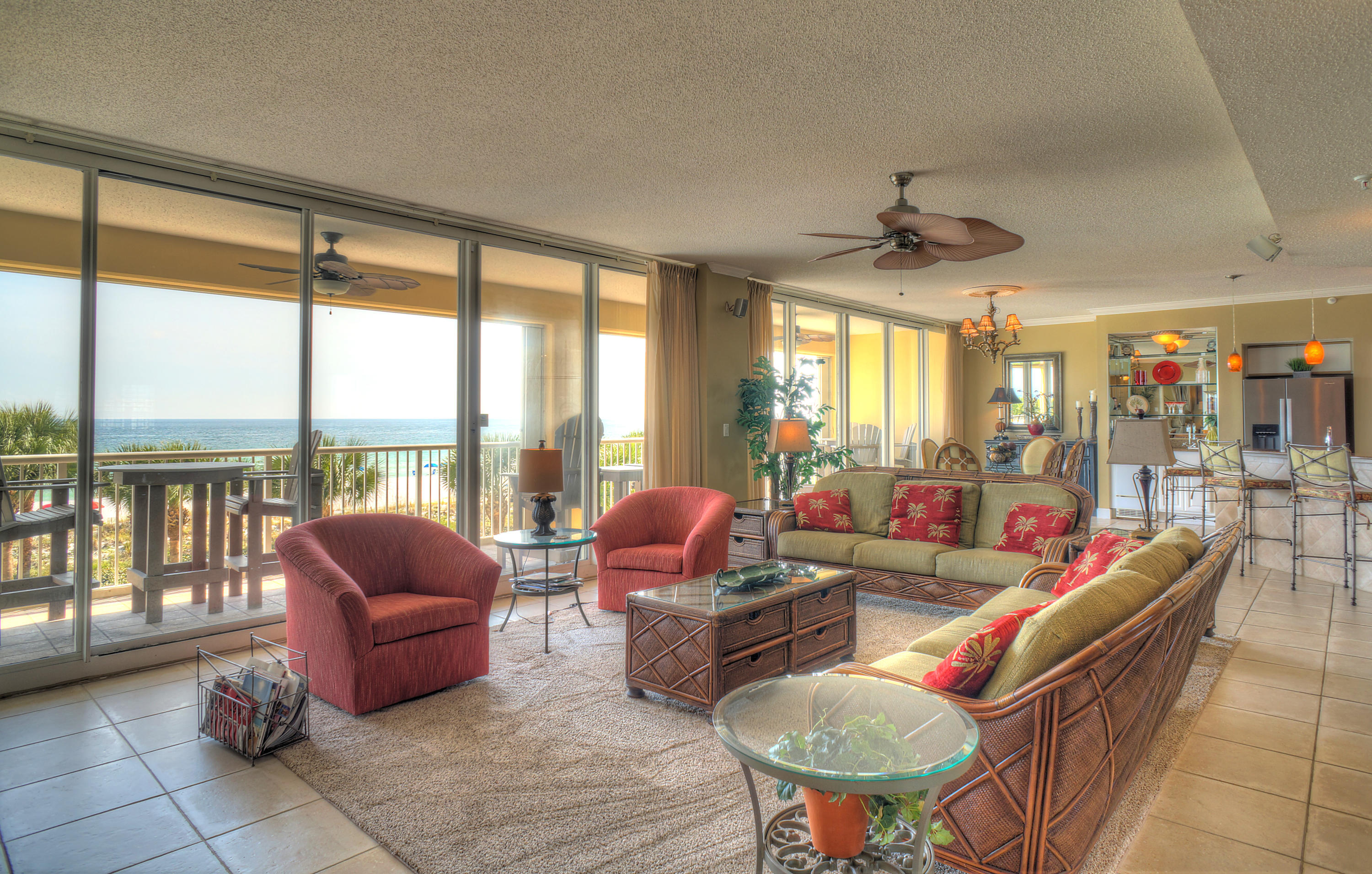 OCEANIA CONDO - Residential