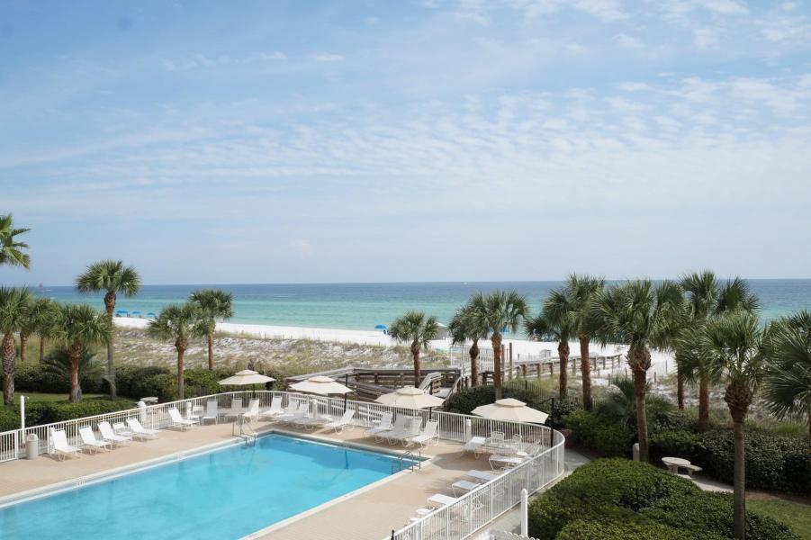 OCEANIA CONDO - Residential