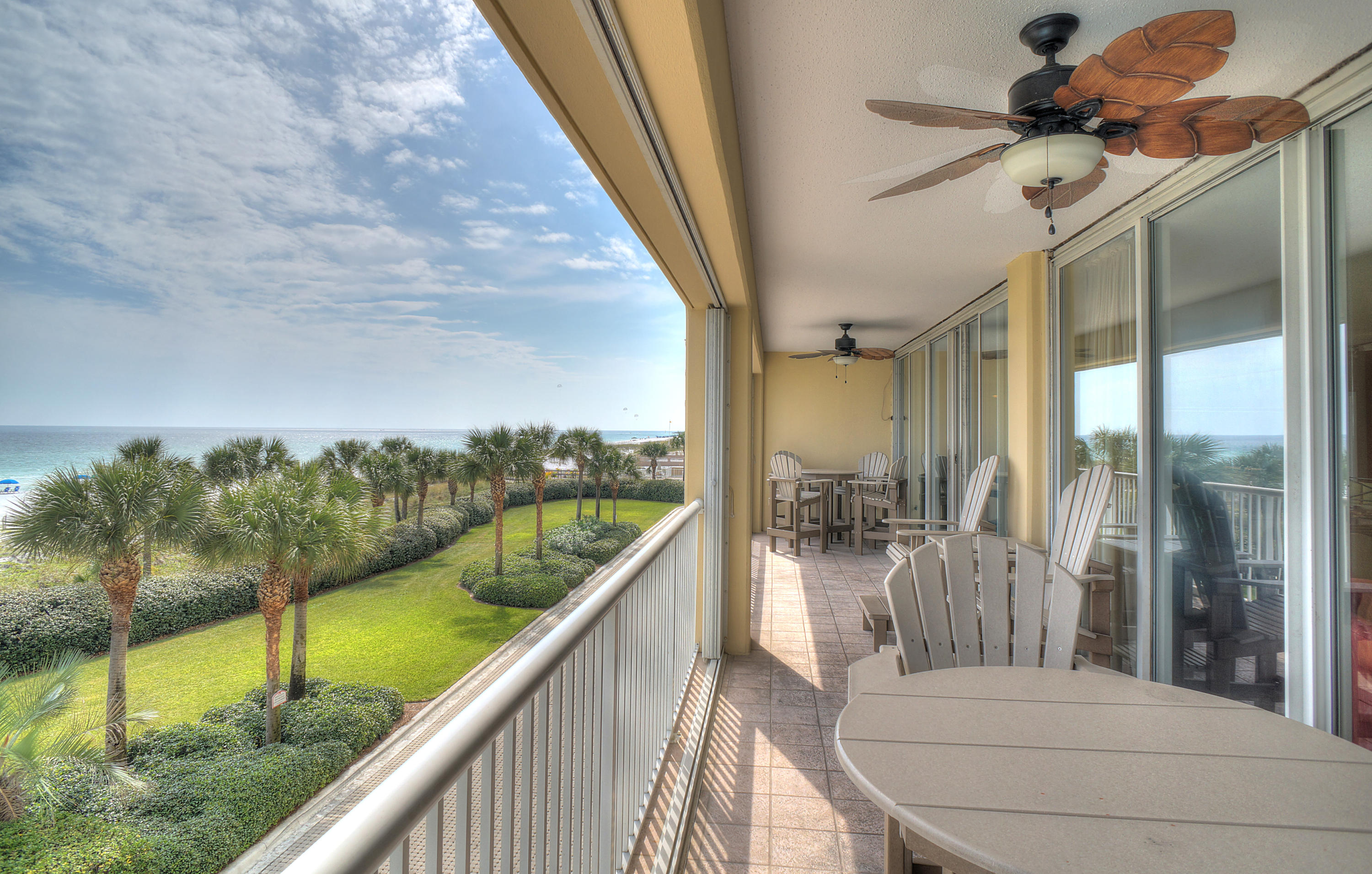 OCEANIA CONDO - Residential