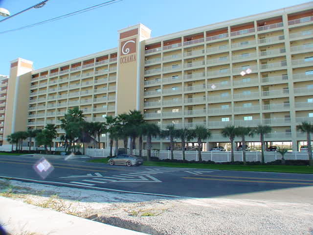 OCEANIA CONDO - Residential