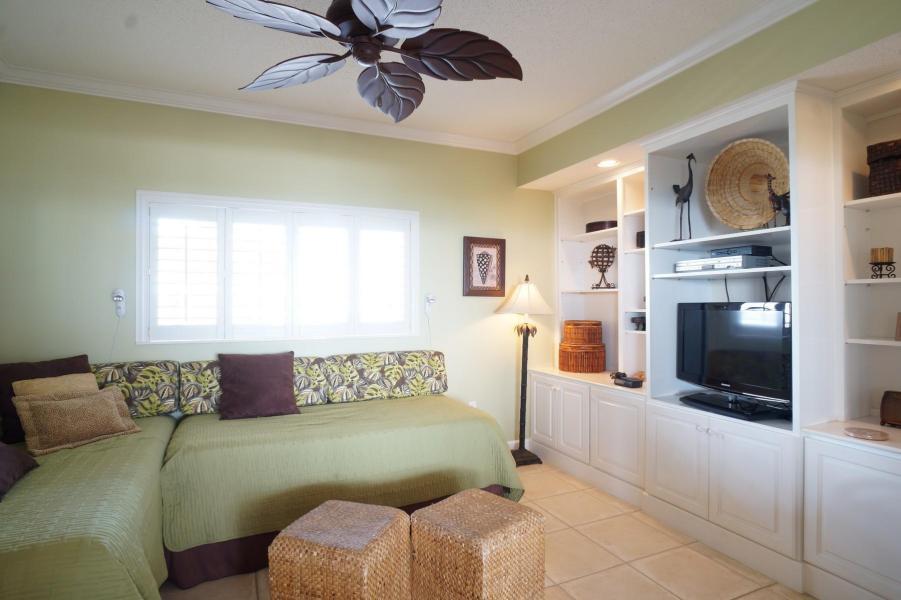 OCEANIA CONDO - Residential