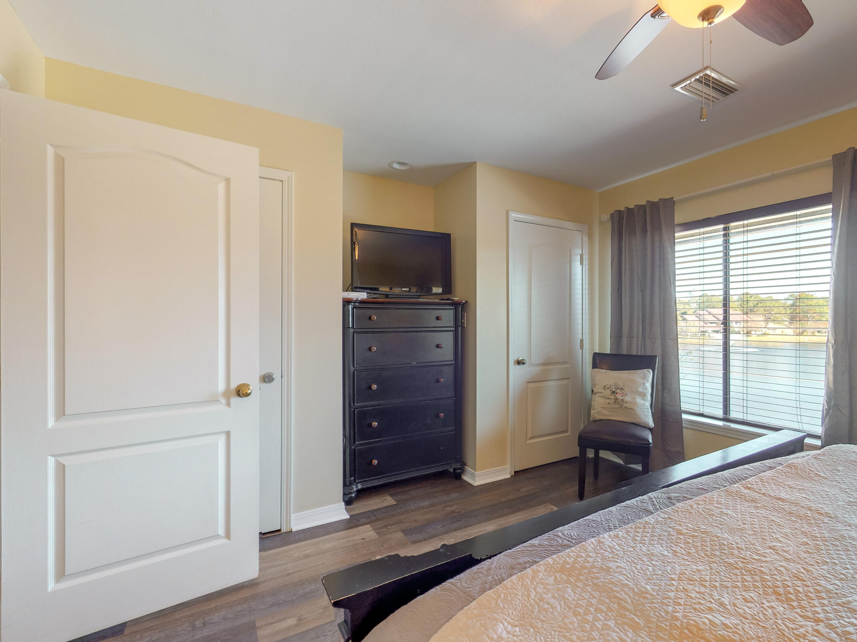 BEACHWALK VILLAS PH 10 - Residential