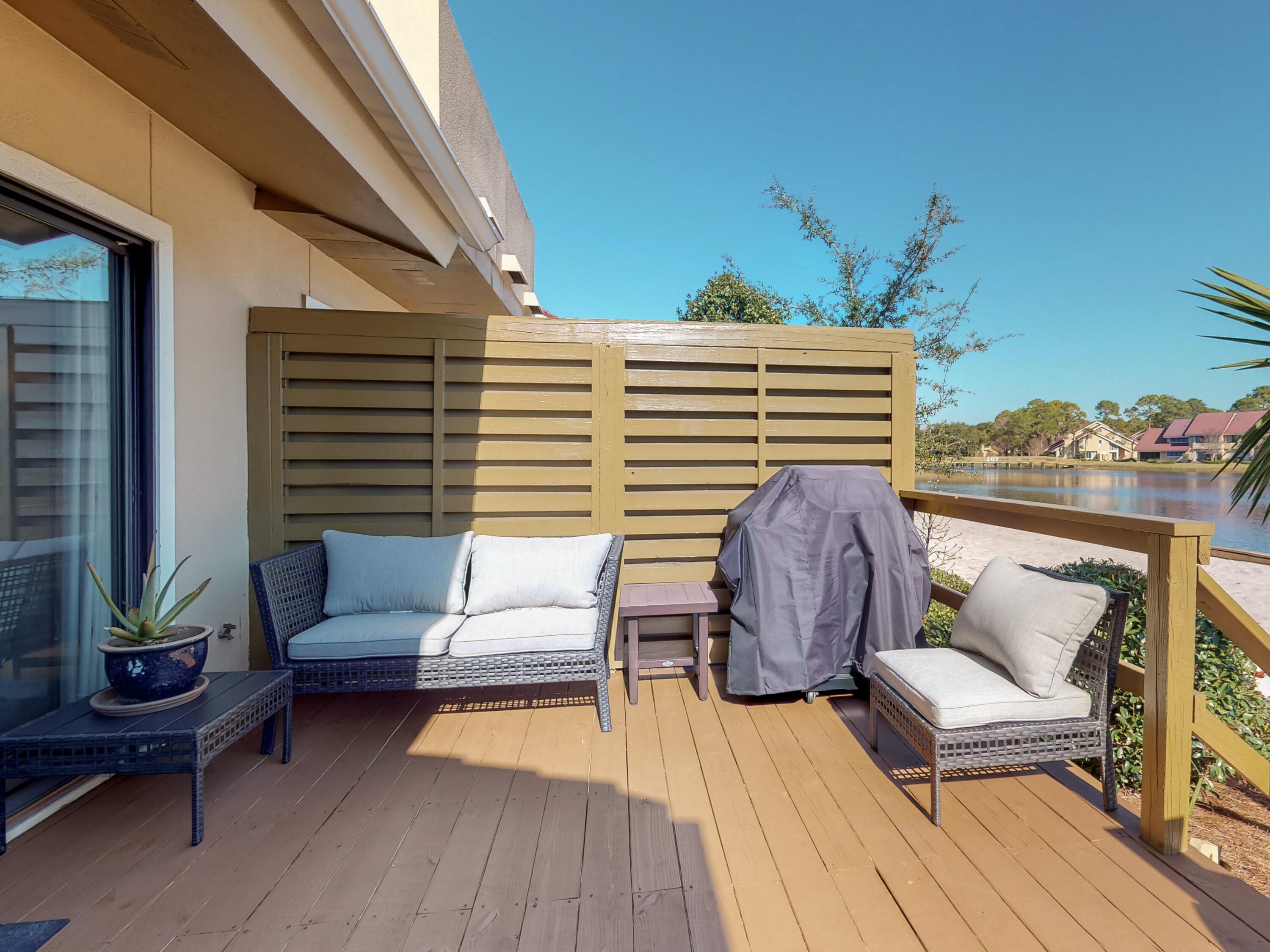 BEACHWALK VILLAS PH 10 - Residential