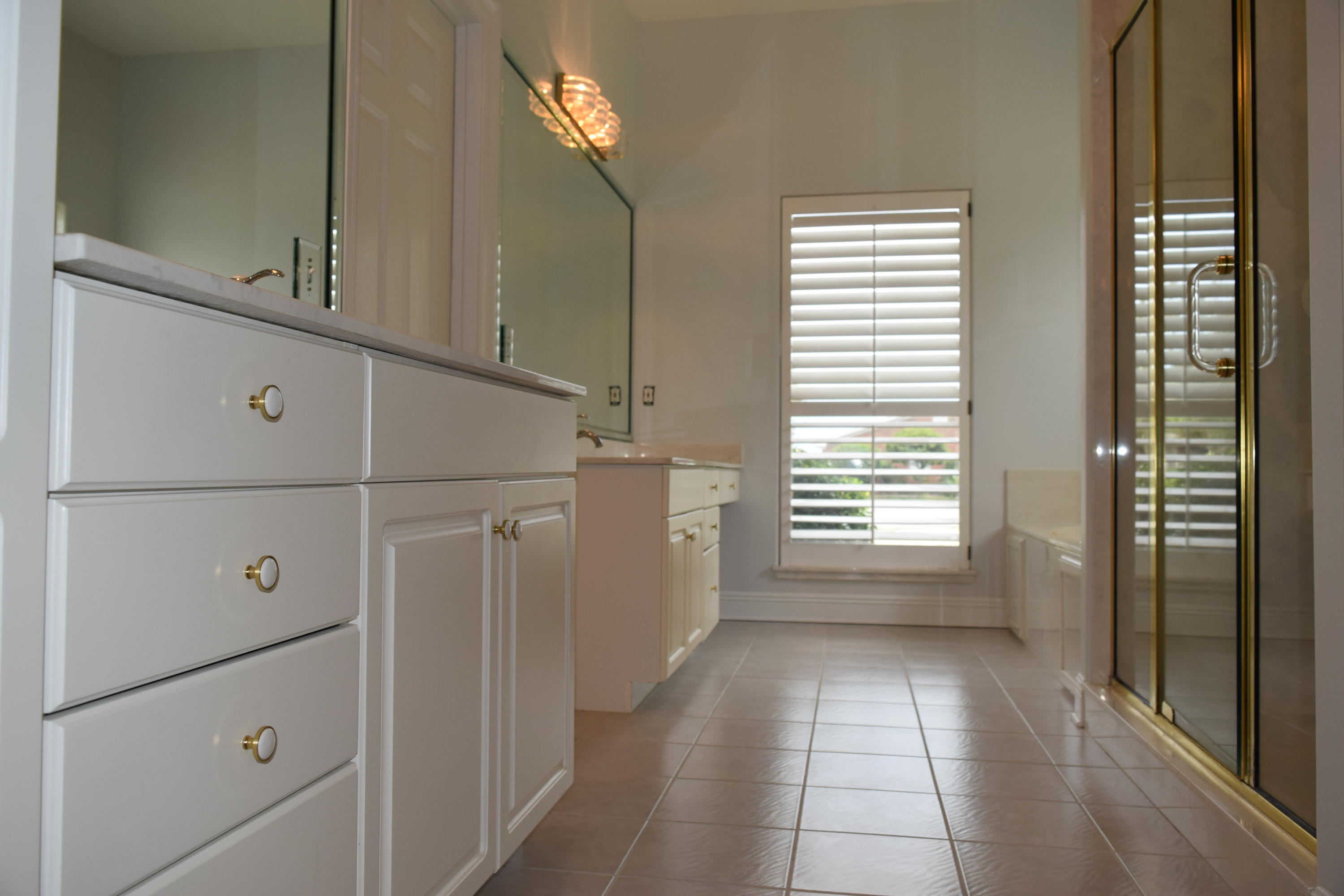 Biscayne Point Pine Ranch - Residential