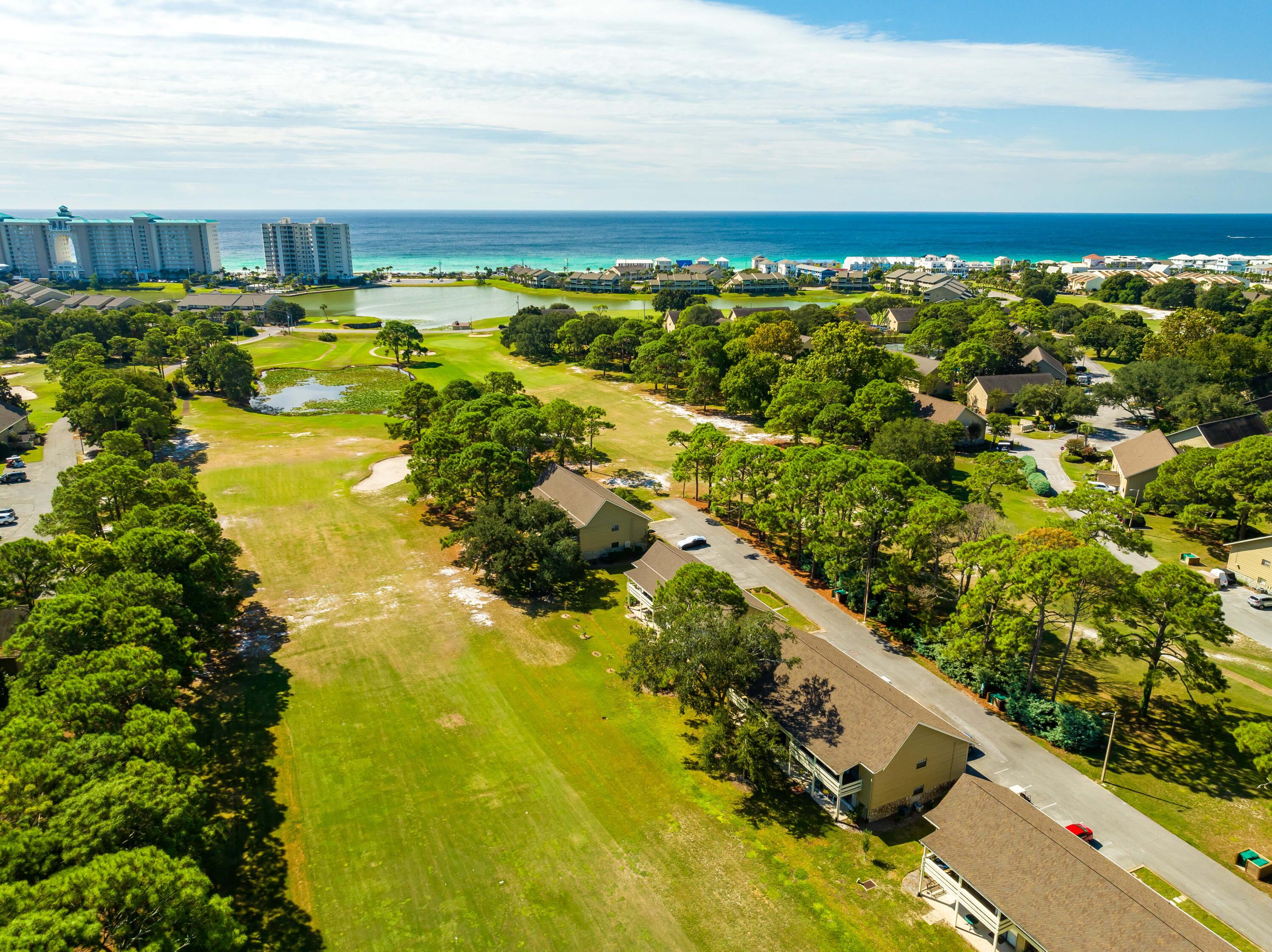 SEASCAPE CONDO GARDEN VILLA - Residential
