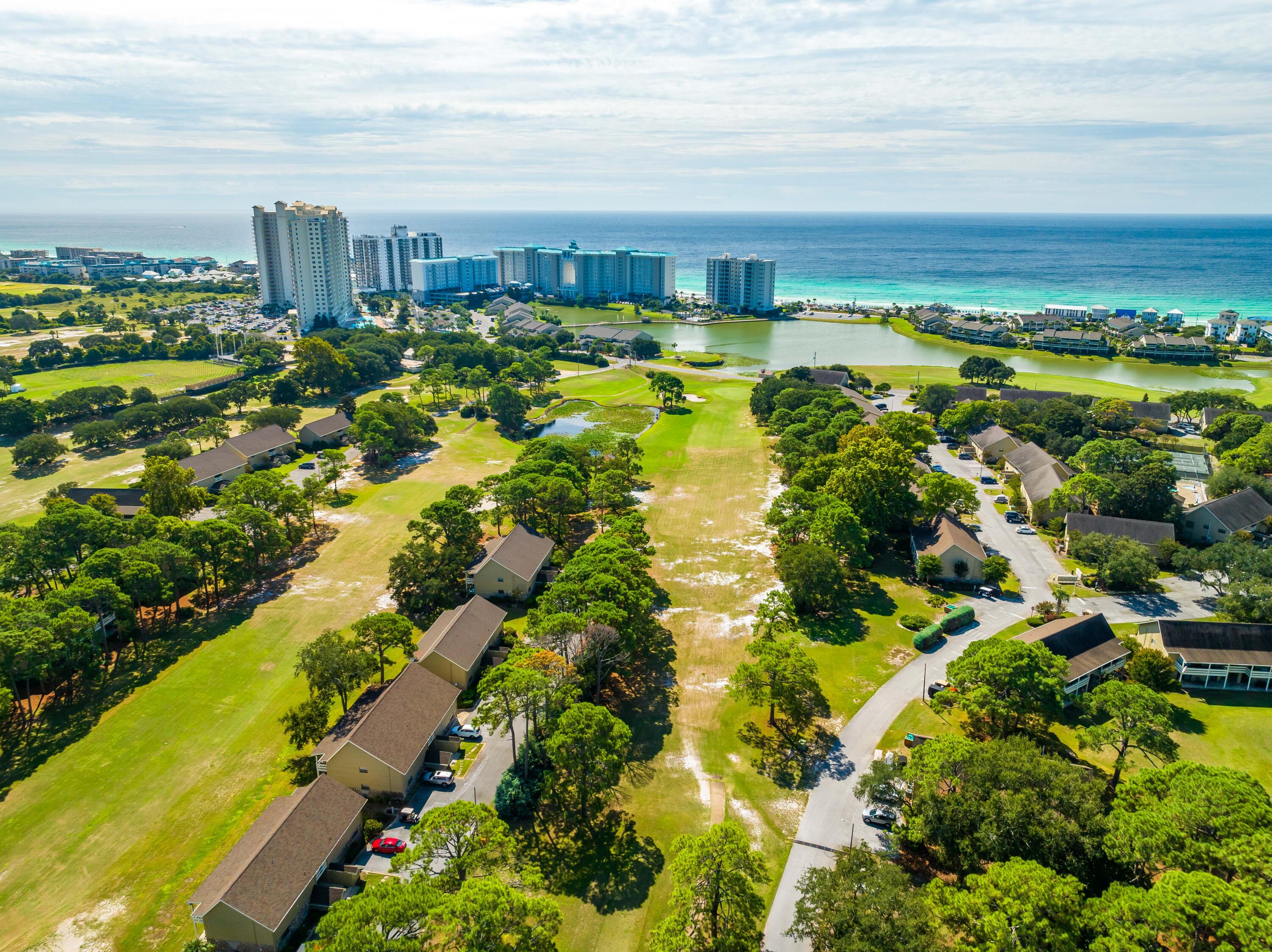 SEASCAPE CONDO GARDEN VILLA - Residential