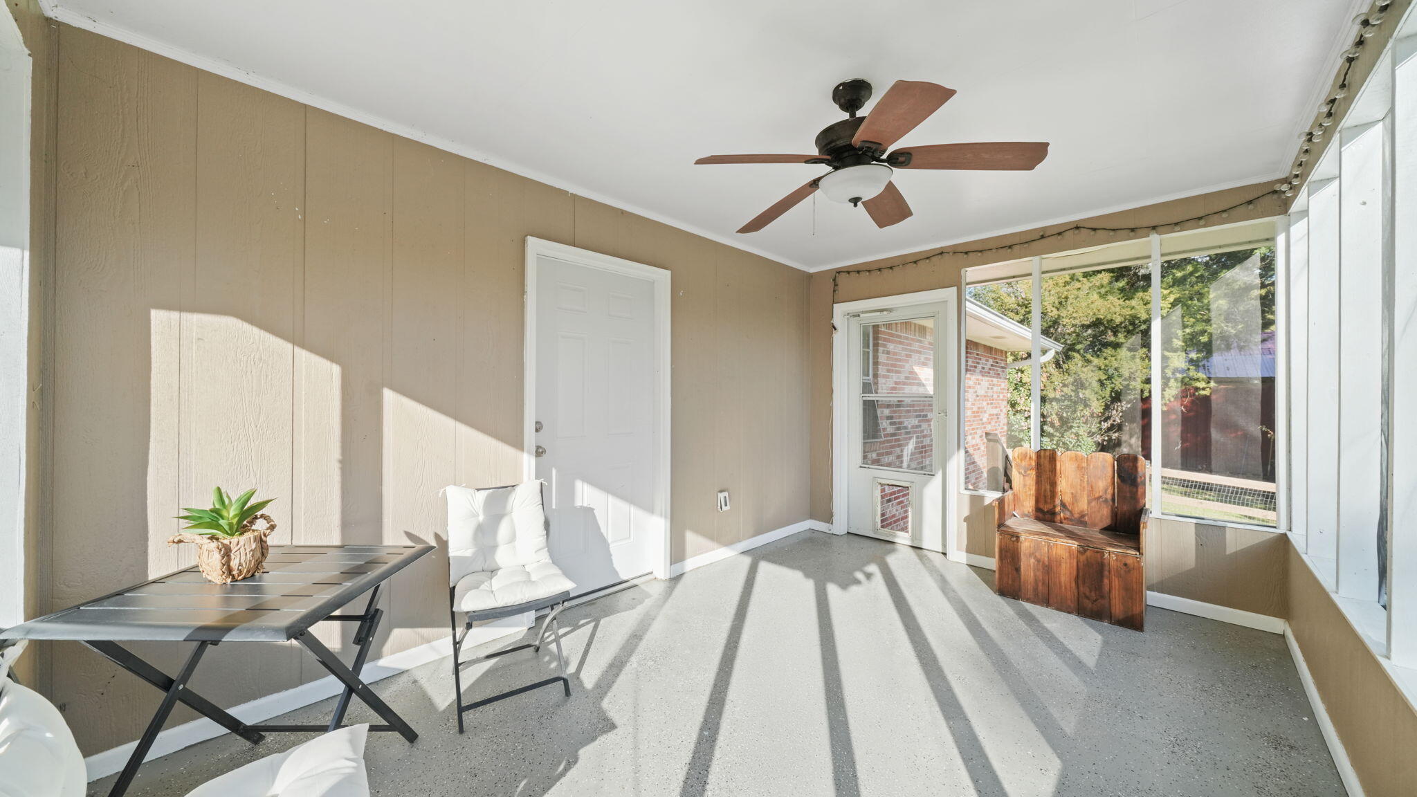 PINE HILLS - Residential