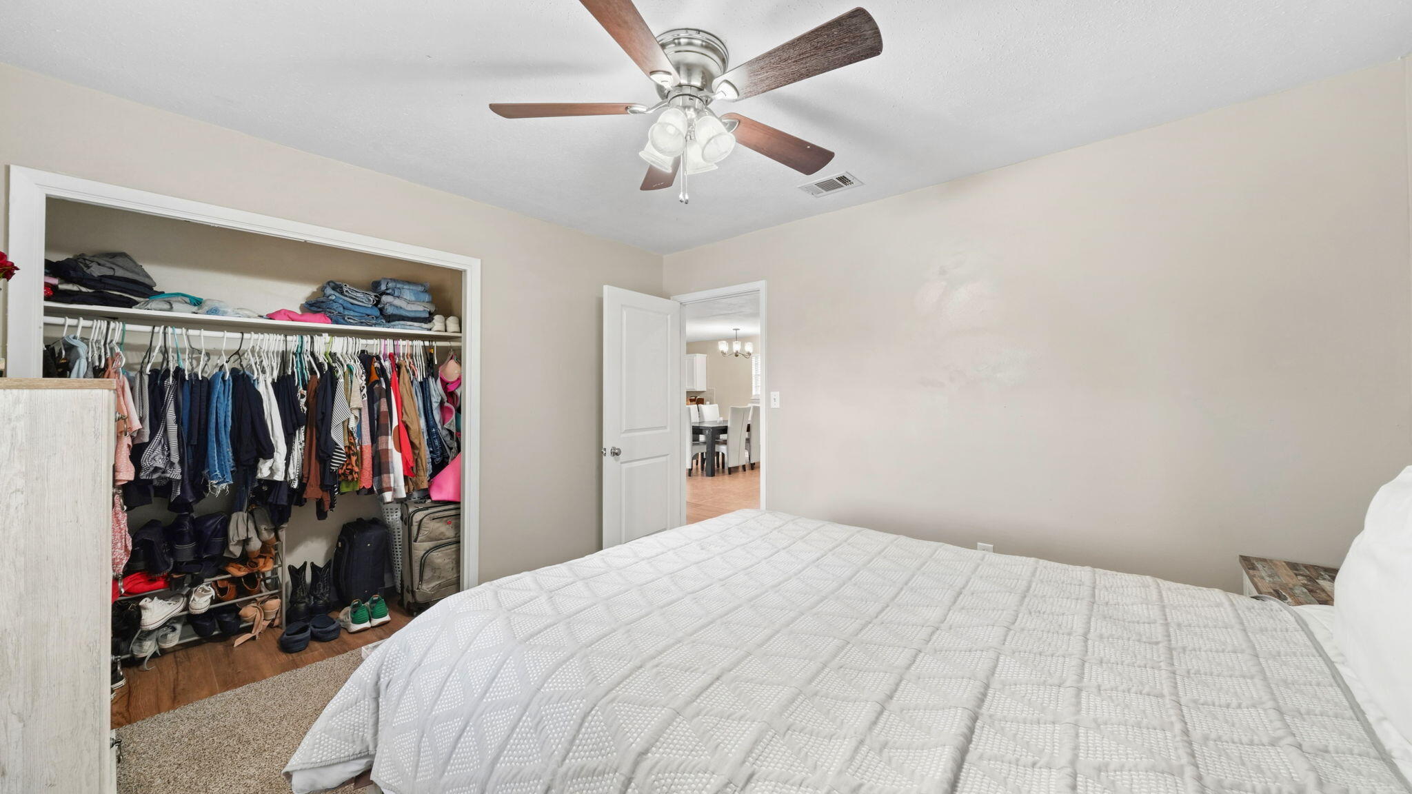 PINE HILLS - Residential