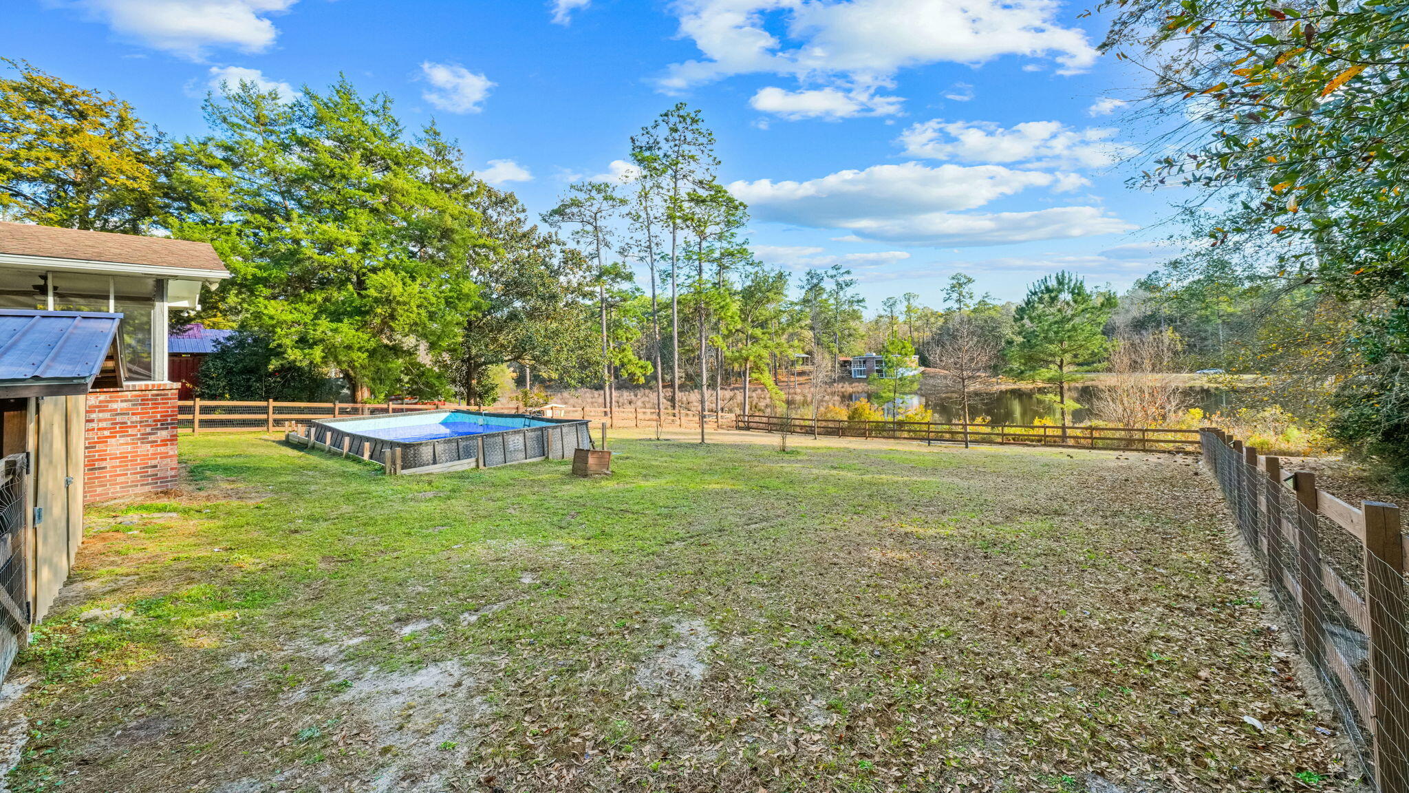 PINE HILLS - Residential