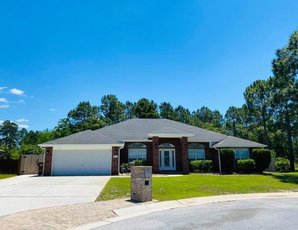 THE MEADOWS - Residential