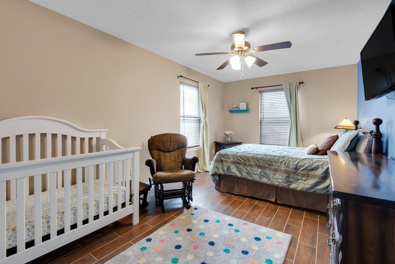 BRIDGEPORT COLONY - Residential Lease