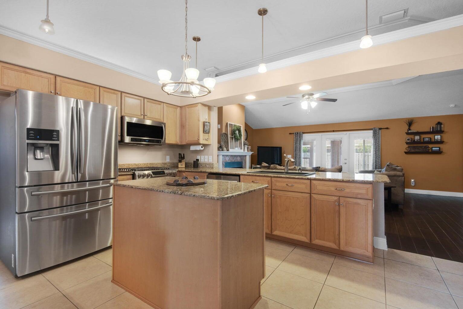 BRIDGEPORT COLONY - Residential Lease