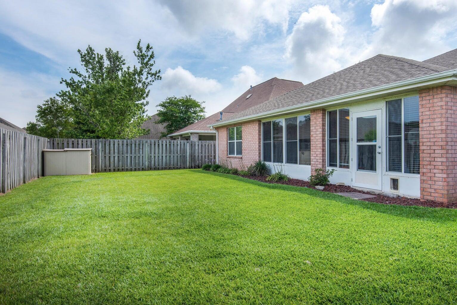 BRIDGEPORT COLONY - Residential Lease