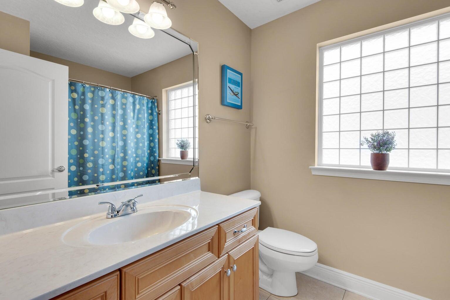 BRIDGEPORT COLONY - Residential Lease