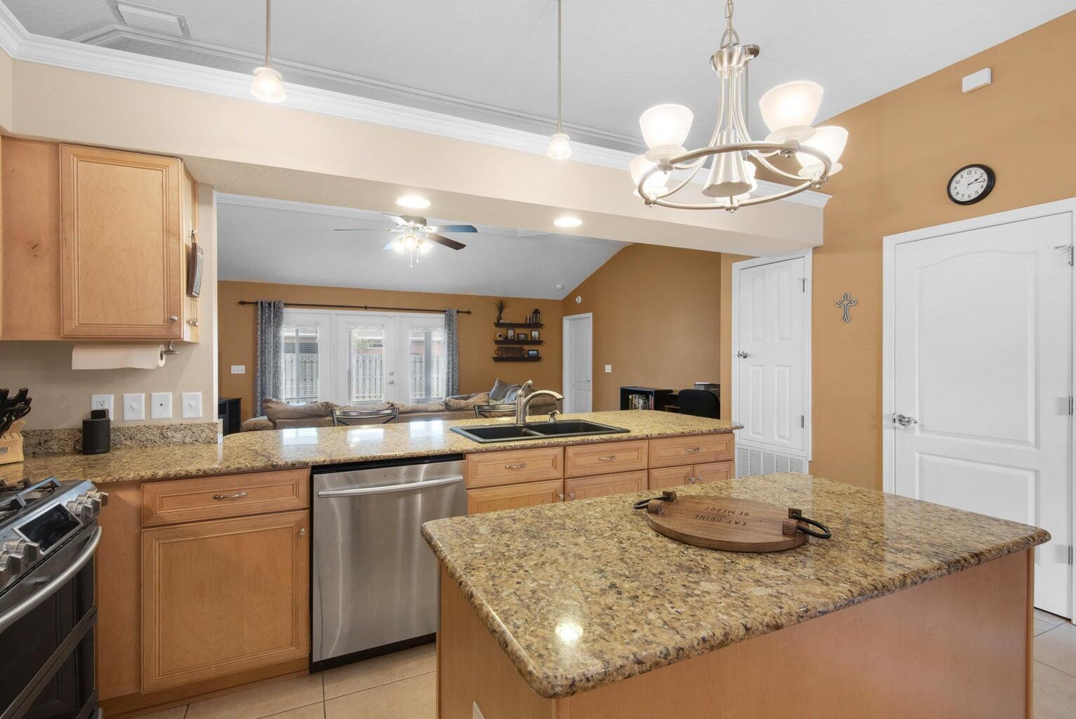 BRIDGEPORT COLONY - Residential Lease