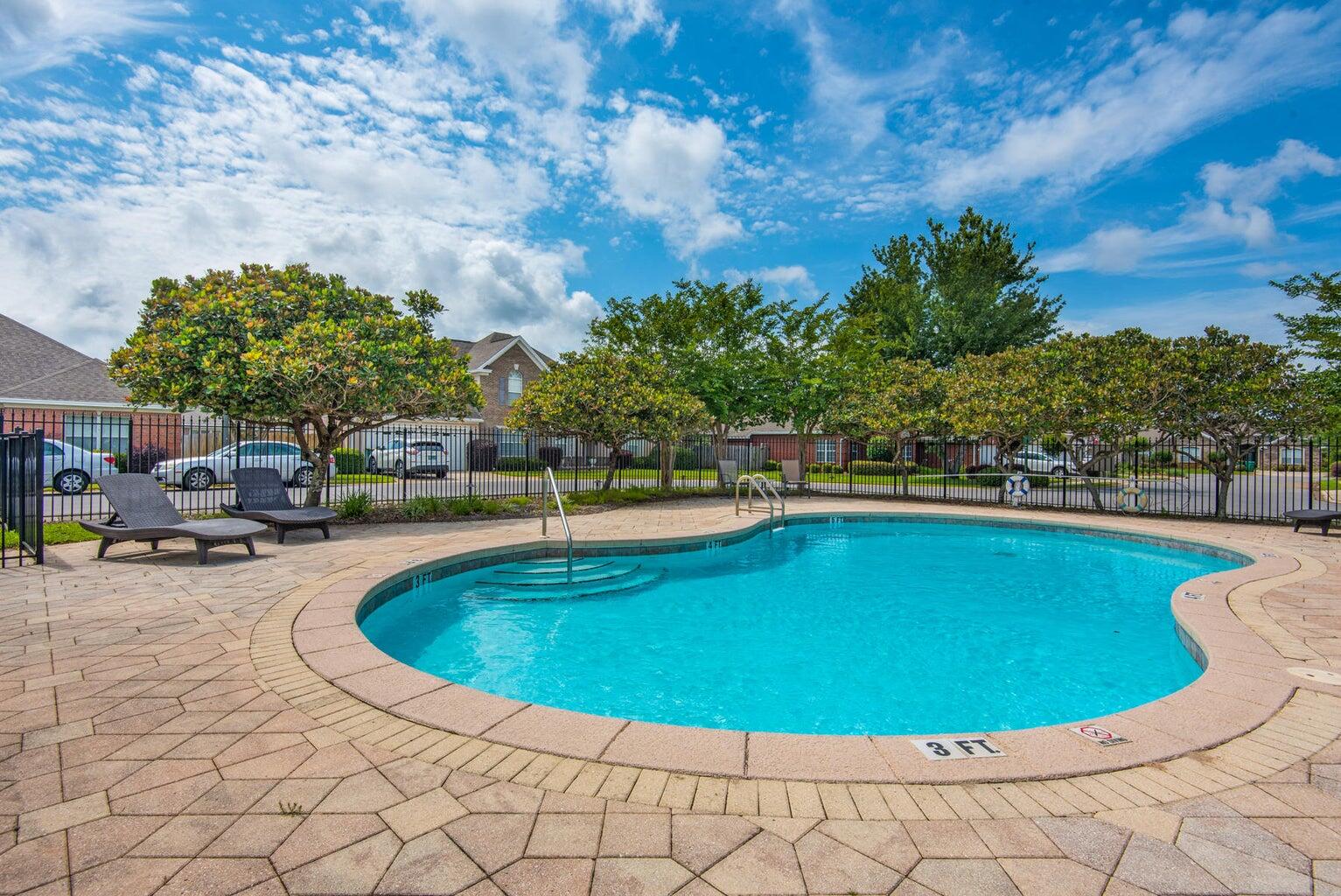 BRIDGEPORT COLONY - Residential Lease