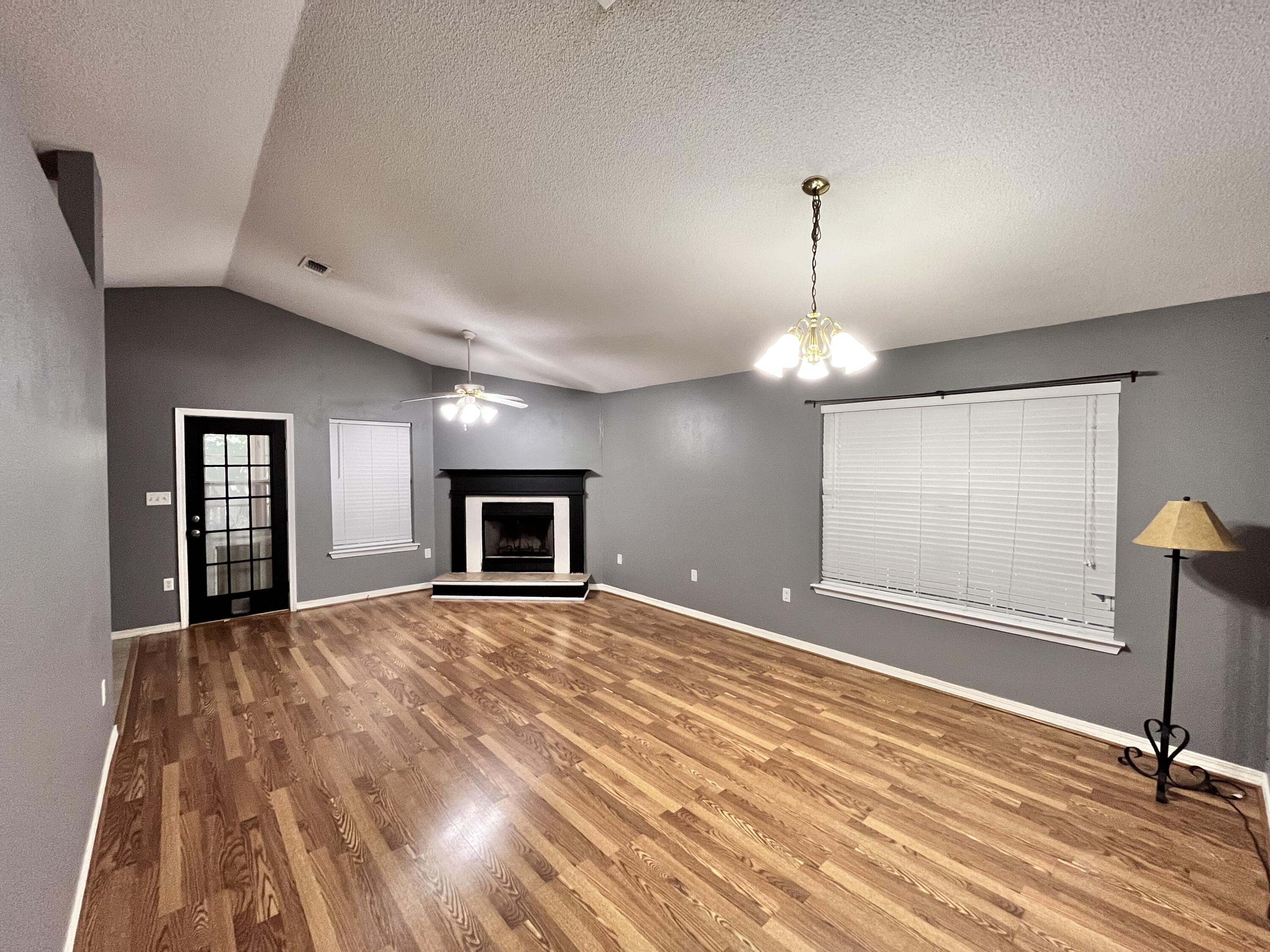 WATERFORD ESTATES S/D - Residential Lease