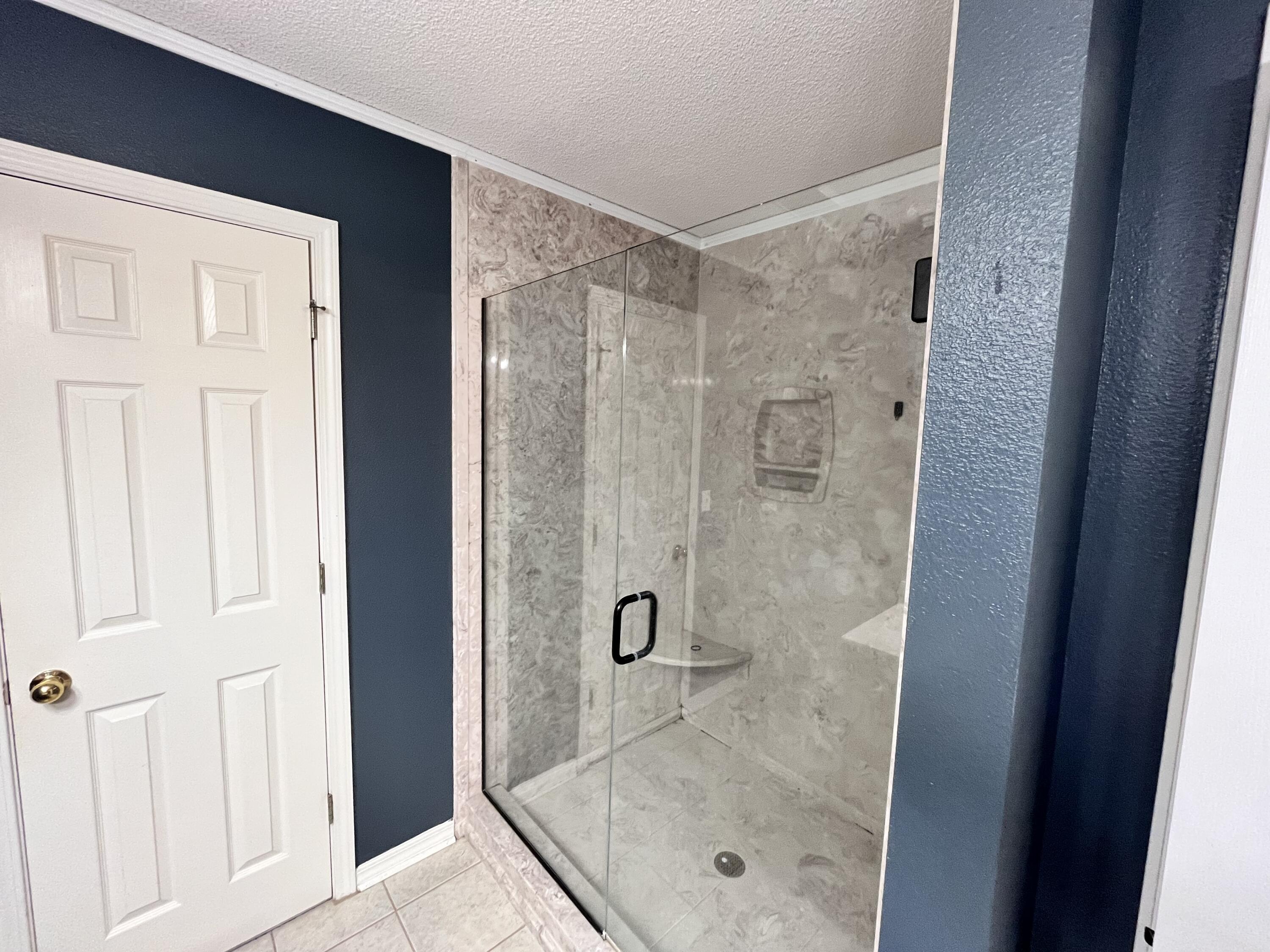 WATERFORD ESTATES S/D - Residential Lease