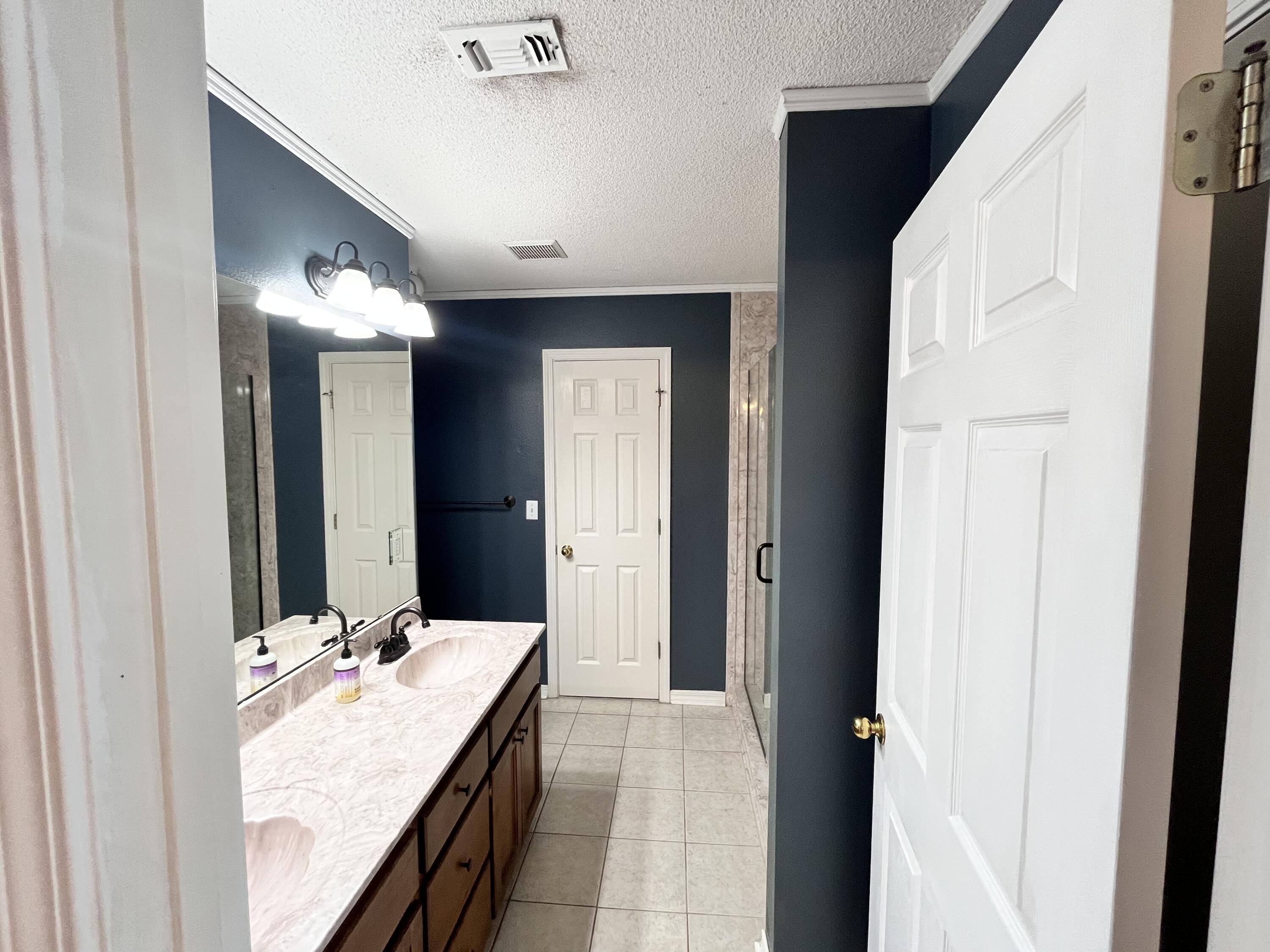 WATERFORD ESTATES S/D - Residential Lease