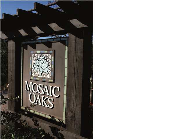 MOSAIC OAKS - Residential