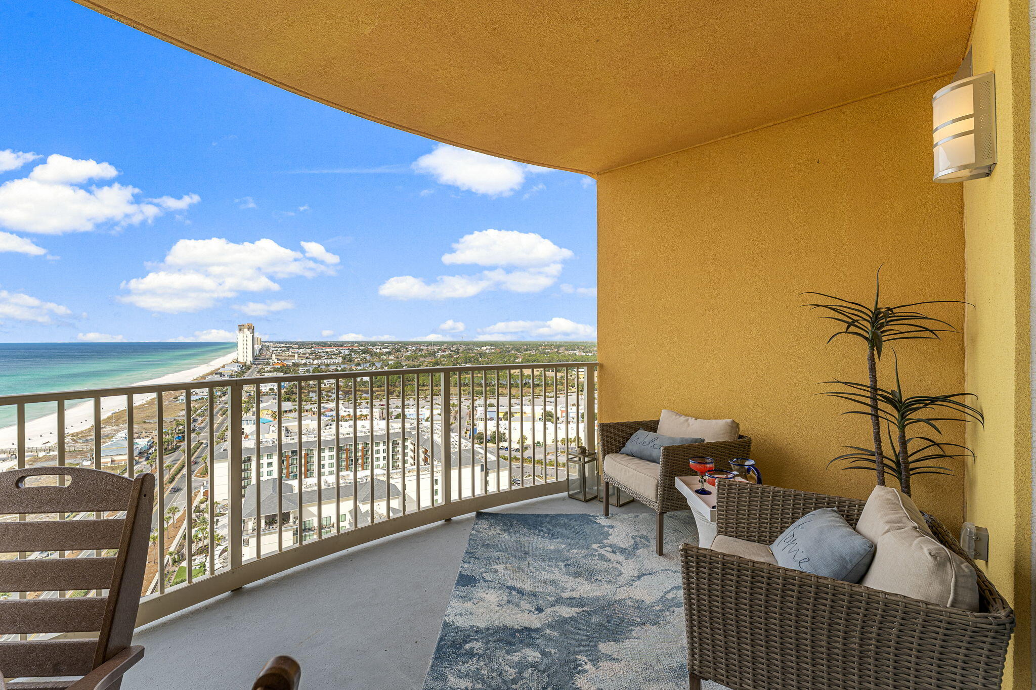 Calypso Towers III - Residential